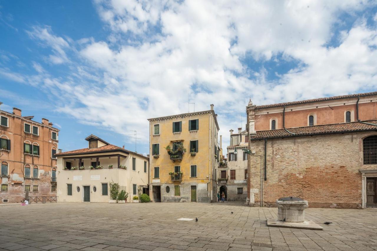 Bright Apartment On Venetian Roofs R&R المظهر الخارجي الصورة